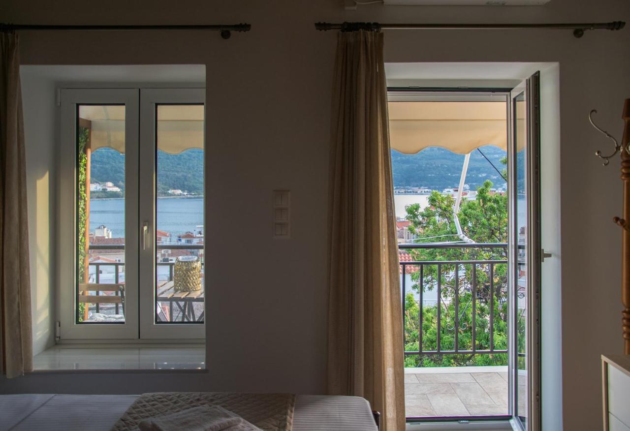 Apartmán Stonehouse With Wonderful Seaview Samos Town Exteriér fotografie